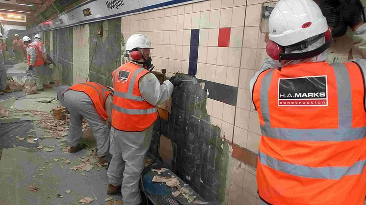 GTR spruces up Northern City Line platforms