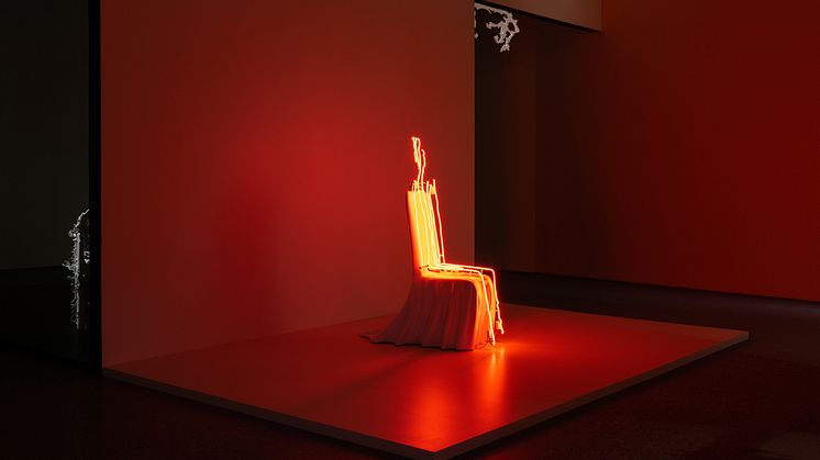 Lap-See Lam, Phantom Banquet Ghost (2019) Trondheim kunstmuseum. Foto: Susann Jamtøy / TKM