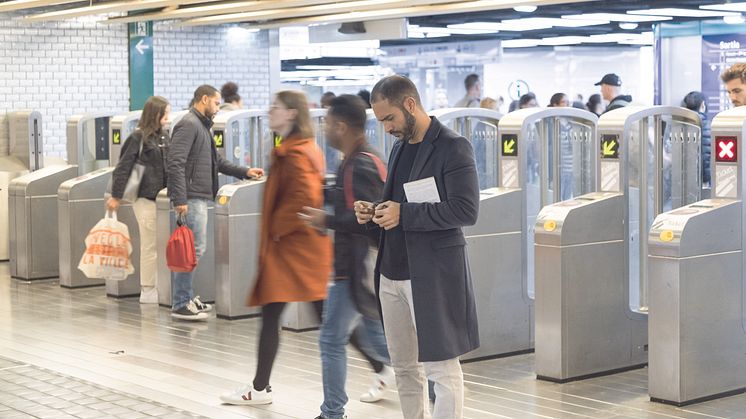 Hitachi Rail to upgrade Paris metro line 12 with its digital signalling 