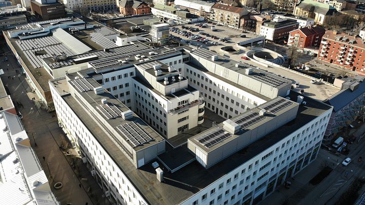 Lundbergs Fastigheters nya solcellsanläggning på kvarteret Lyckan i Norrköping. Foto: Lucas Karlsson