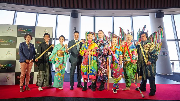 W1SH RIBBON DISCOVER & CONNECT THE WORLD press conference photo (From left to right: Manami Kosugi, Sho Ikushima, Natsuki Kunimoto, Michael Turner, Leslie Kee, Joshua Ogg, Azuma Chizuru, Kouichi Ohmae, Hiroshi Fujioka)