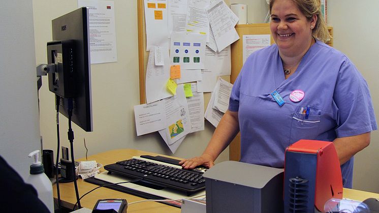 Det är roligt att det händer saker och att man får vara med om att införa nya funktioner som både vi som jobbar och patienterna gillar, säger Therese Strömberg, undersköterska på Avesta vårdcentral.