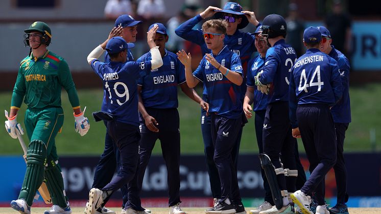 England Men's U19 beat World Cup hosts South Africa