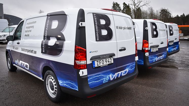 Eldrivna Mercedes-Benz eVito levererades till Budcompaniett i Stockholm
