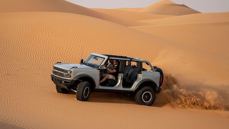 2023_FORD_BRONCO_BADLANDS_11