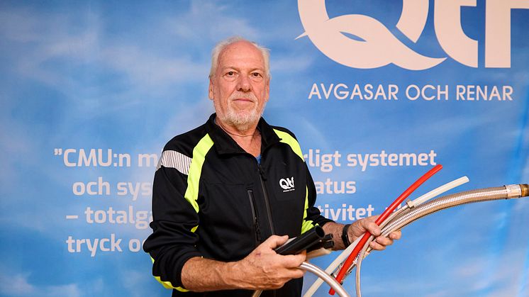 Slangar har olika diffusionstäthet men för att veta hur tätt ett system är måste du mäta på systemnivå, inte komponentnivå