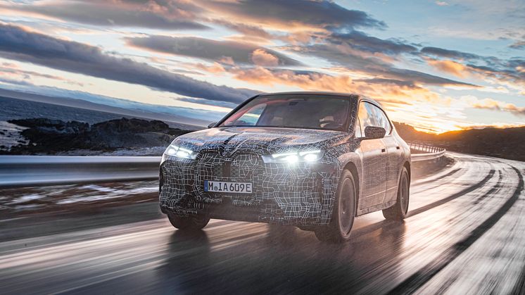 BMW iX i Norge