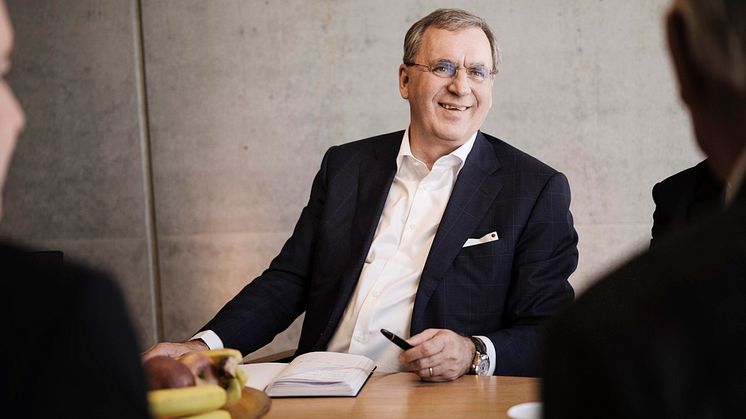 Pether Fredholm, ägare och VD för JSB Construction AB sedan 1997, har förberett organisationen för ett VD-byte. Med ett målsikte på ökad tillväxt och dubblering av omsättning söker man nu efter kandidater som kan styra JSB framåt