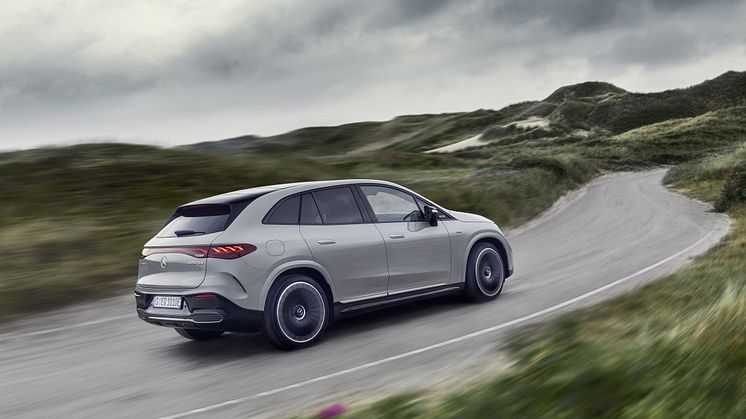 Mercedes-AMG EQE SUV
