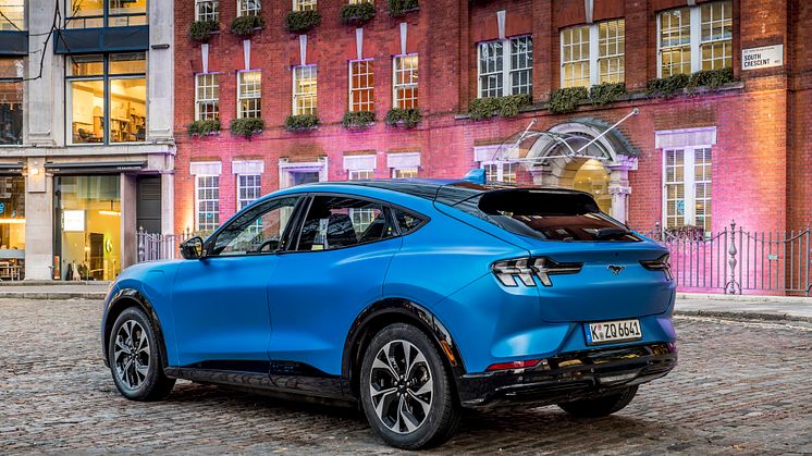 FORD_2020_Go-Electric_MACH-E_London_087