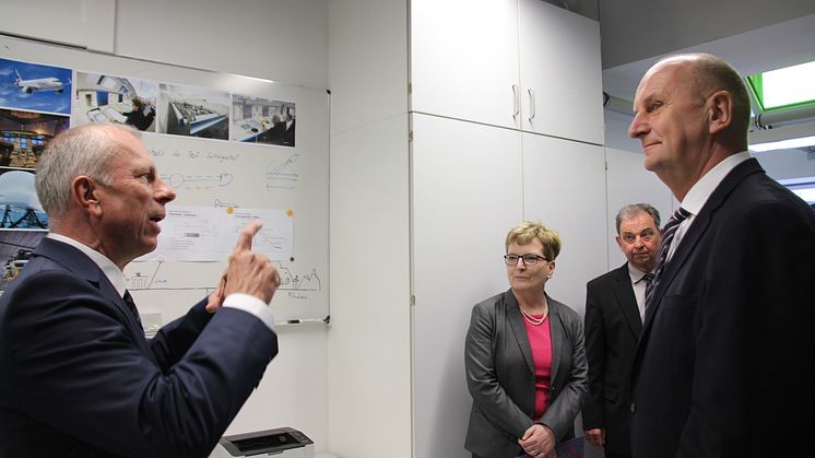 Ministerpräsident Woidke auf "ZukunftsTour Jugend" an der TH Wildau