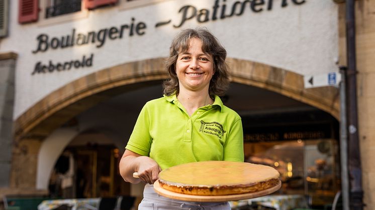 Der Nidelkuchen von der Bäckerei Aebersold in Murten, Fribourg Region