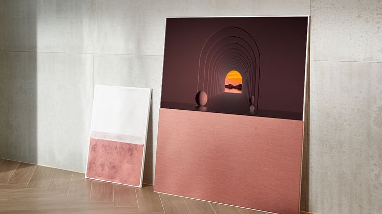 LG Objet TV 65Art90 Angle.jpg