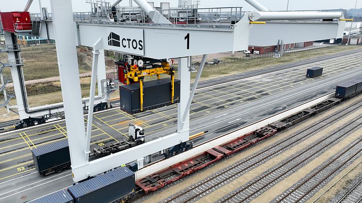 211126-Probebetrieb-Containerterminal-1