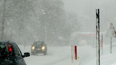 Autos rechtzeitig auf Winterreifen umrüsten