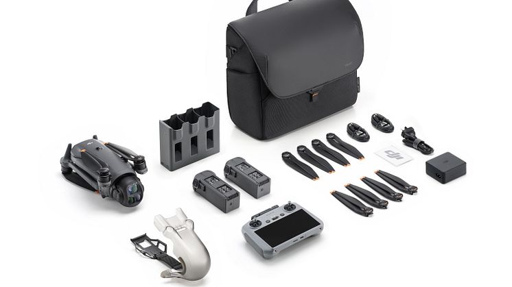 DJI Mavic 4 Pro Fly More Combo (DJI RC 2)_battery inserted.jpg