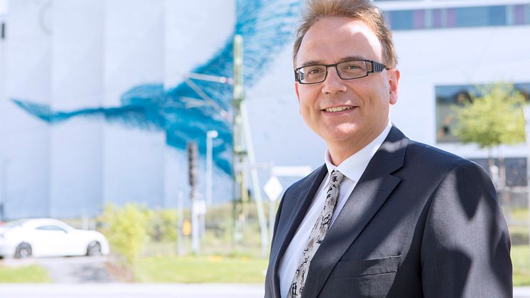 Han kan bli ny rektor på Högskolan Väst
