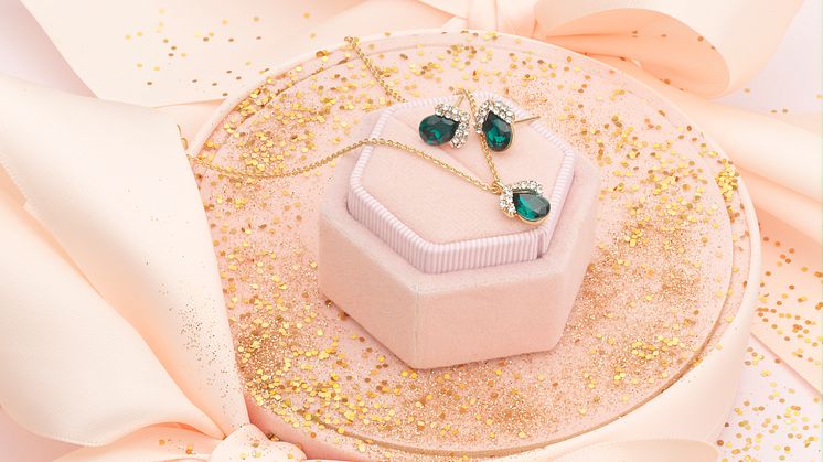 Glitter x Lily and Rose