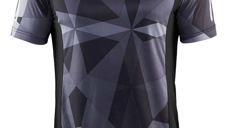 Devotion short sleeve (herr) i färgen geo black