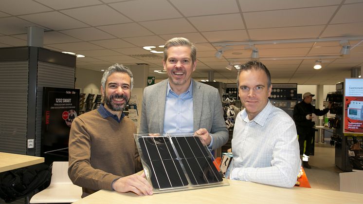 Från vänster: Mohamed Ezzo från Solvio, Håkan Svärd Elektroskandia och Henrik Stjernstad Elektroskandia. Fotograf Fredrik Eriksson. 