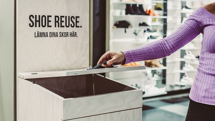 Scorettgruppen introducerar skoinlämningsboxar i butik