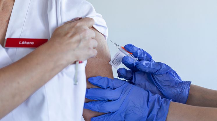 Öppna frågestunder om covid-19-vaccinet på fem olika språk