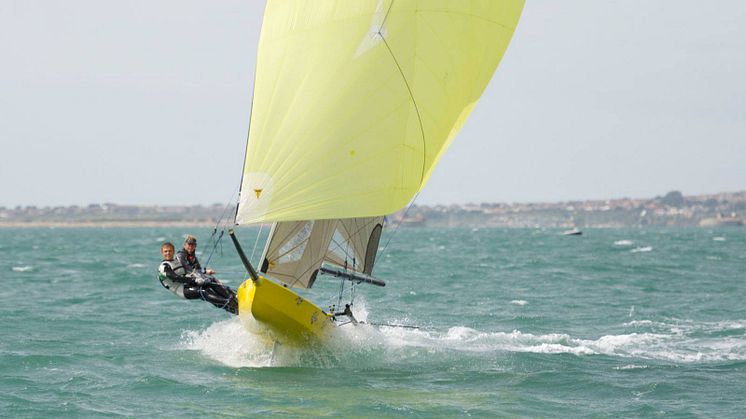 Young sailing duo aim to smash three world records and support two charities