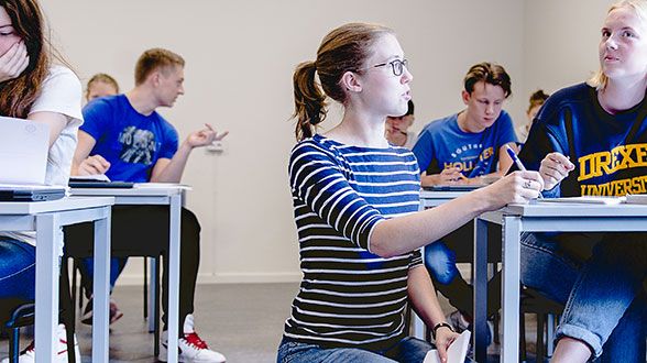 Elever på Nacka gymnasium.