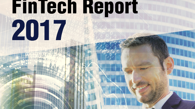 Varannan bankkund väljer banktjänster från fintechbolag
