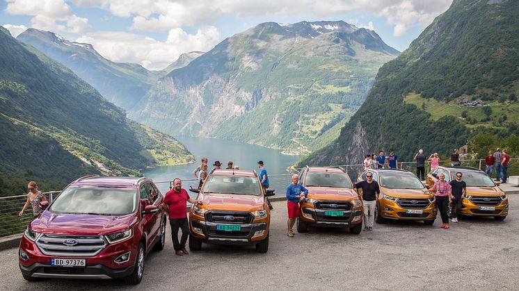 Med nye Ford Edge og Ford Ranger i Geiranger under den internasjonale presselanseringen av disse modellene.