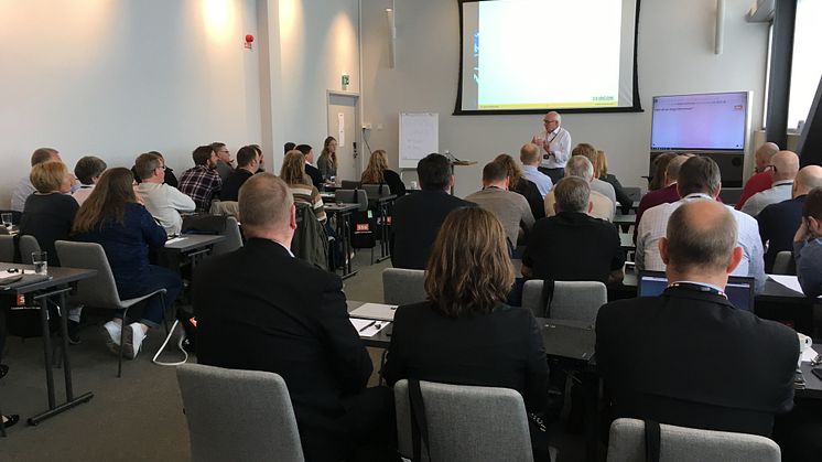 Under nätverksträffen för SSG Produktdatabas höll Christer Idhammar ett föredrag och en workshop för deltagarna.