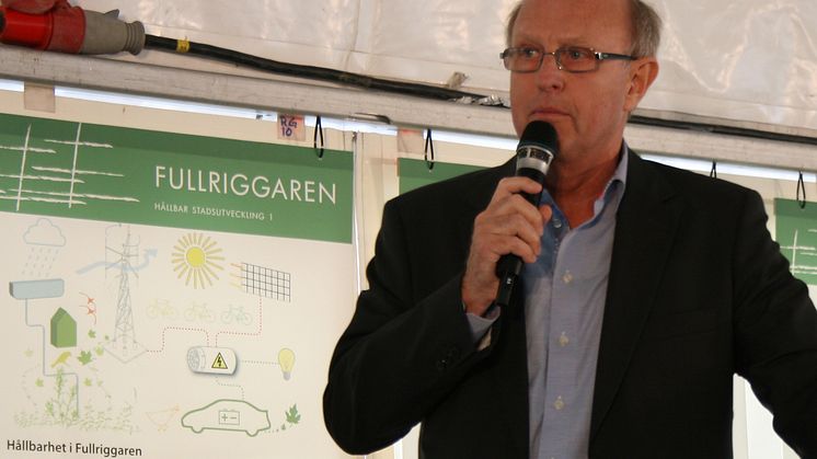 Bengt Nevsten - första spadtaget Fullriggaren