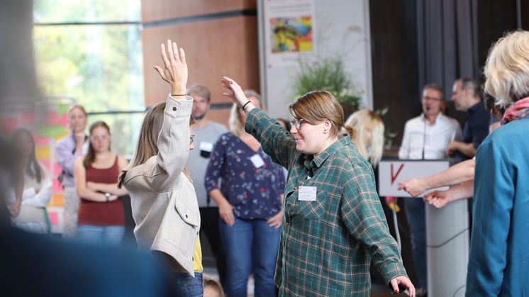 Gemeinsam neue Erkenntnisse für professionelle Soziale Arbeit schaffen | Tagung „Soziale Arbeit und Psychodrama. Herausforderung Komplexität – Tiefer verstehen und anschlussfähig handeln“