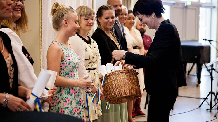 900 studenter redo för arbetslivet