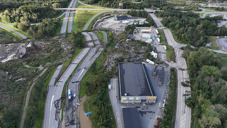 Så ser det ut i trafiken efter skredet på E6