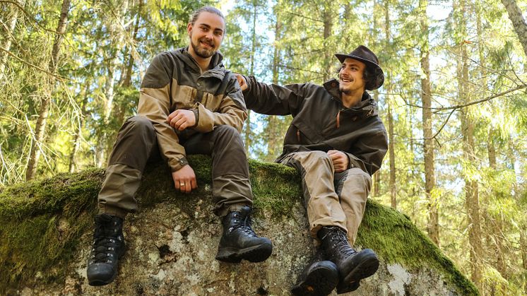 Bushcraft Brothers - Indiana & Forrest