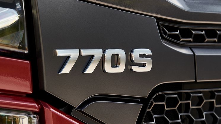 Der Stärkste innerhalb der neuen V8-Motoren-Baureihe von Scania bietet 770 PS pure V8-Kraft. 