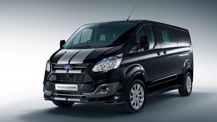 Ford Transit Custom Black Edition