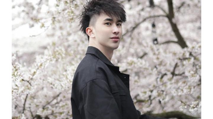 Zou profile pic 2.jpg