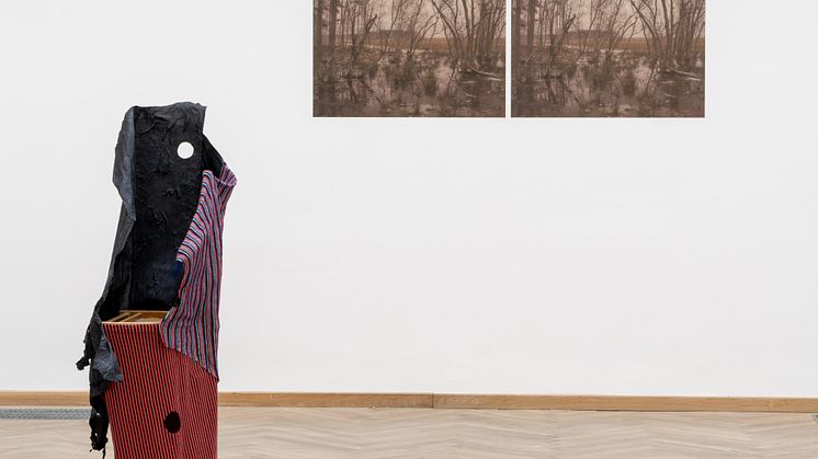 Simon Persson, Not titled (landscape), 2011. Helene Norup Due, Same length as me, 2023