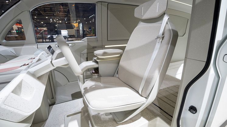 kia-pbv-pv7-iaa-24-interior-highres011.jpg