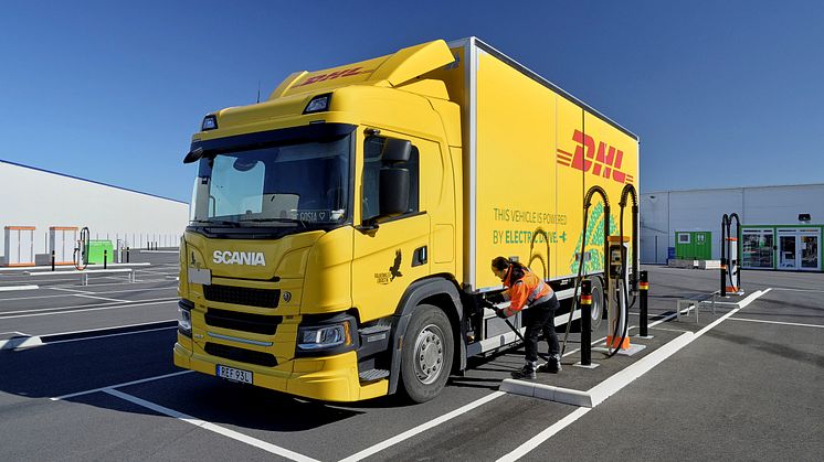 Scania Charging Access-palvelu kuorma- ja linja-autoille: Scania julkaisee helpon julkisen latauksen palvelun raskaalle kalustolle