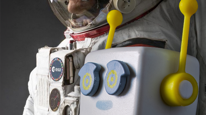 ESA_Matthias Maurer_PLAYMOBIL_ROBert knows_002.png