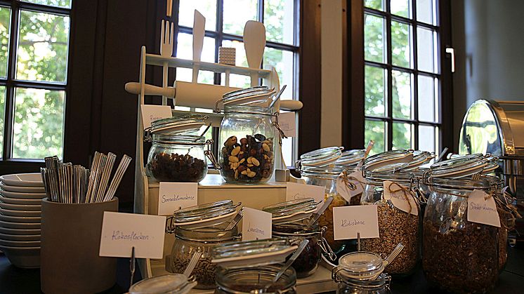 Integrationshotel Philippus - Müslibar am Frühstücksbuffet 