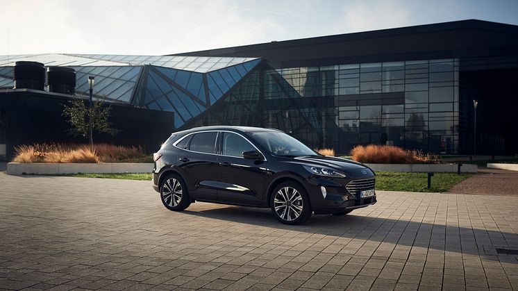 Nye Ford Kuga hybrid 2020