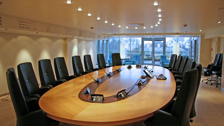conference-room-board-room-quality-hotel-maritim.jpg
