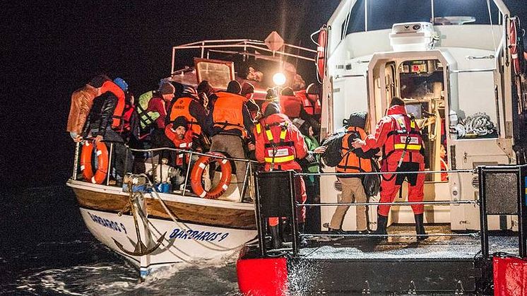 Här är sjöräddarna som räddar liv på Medelhavet i jul