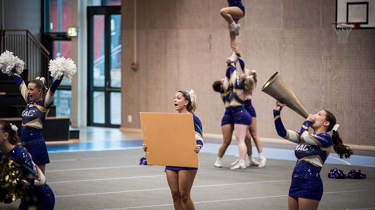Cheerleading Helsingborg Arena.jpg