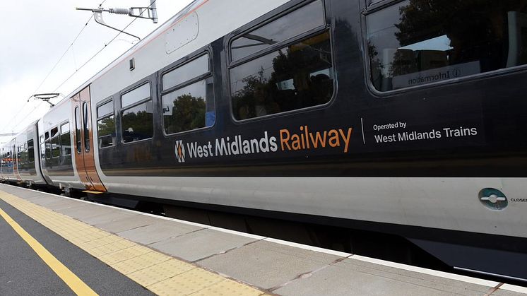Buses replace trains between Lichfield City and Lichfield Trent Valley until 8 May
