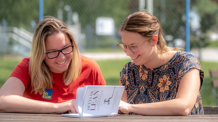 Magdalena Andersson, produktionschef, och Frida Sethsson, KMA- och produktionsteknisk chef, är två av de fyra BoKlok-stipendiaterna för Agne Sandbergs stiftelse.